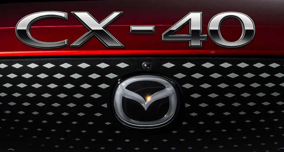 Извините, подвиньтесь: почему Mazda раздувает линейку SUV