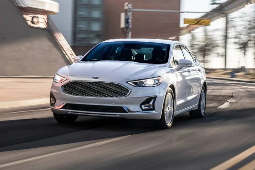 2019_ford_fusion_sedan_titanium_fq_oem_1_815.jpg 2019_ford_fusion_sedan_titanium_fq_oem_1_815.jpg