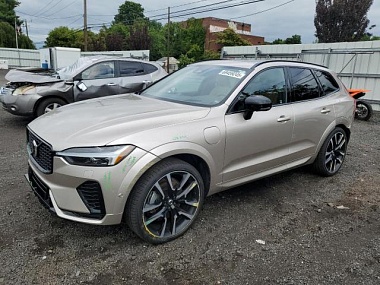 VOLVO XC60 ULTIMATE 2022