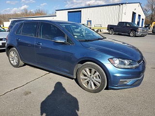 VOLKSWAGEN GOLF 2020