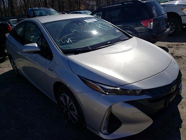 TOYOTA PRIUS PRIME 2018