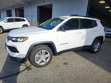 JEEP COMPASS LATITUDE 2023