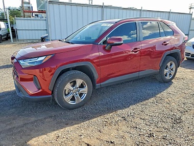 TOYOTA RAV4 XLE 2022