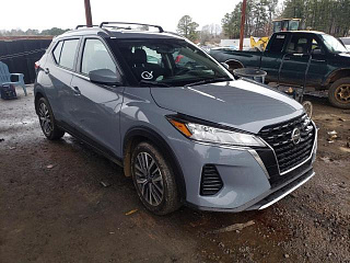 NISSAN KICKS SV 2021