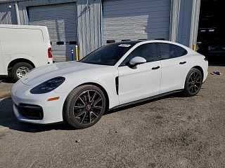 PORSCHE PANAMERA BASE 2022
