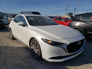 MAZDA 3 PREFERRED 2021
