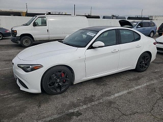 ALFA ROMEO GIULIA SUPER 2022