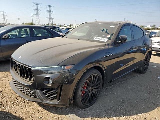 MASERATI LEVANTE MODENA 2021