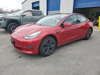 TESLA MODEL 3 2021