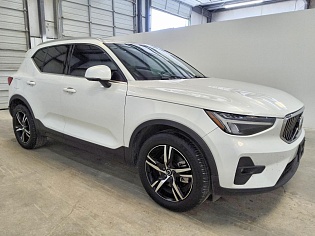 Volvo XC40 Plus 2023 из США