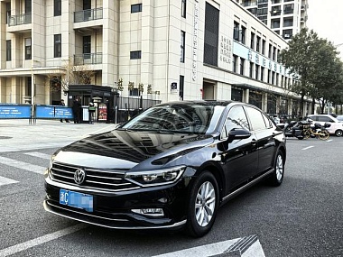 VOLKSWAGEN PASSAT 2020