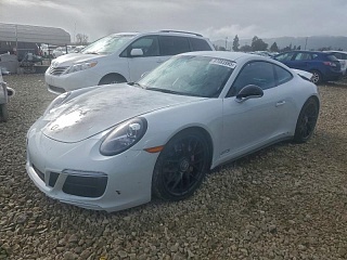 PORSCHE 911 CARRERA S 2019