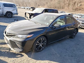 TOYOTA CAMRY SE 2020