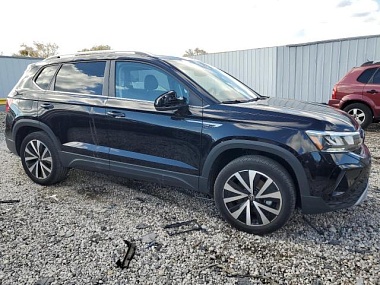 VOLKSWAGEN TAOS SE 2022