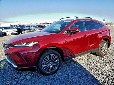 TOYOTA VENZA LE 2024