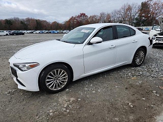 ALFA ROMEO GIULIA SPORT 2021