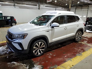 VOLKSWAGEN TAOS SE 2022