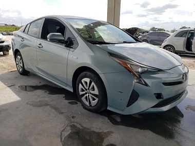 TOYOTA PRIUS 2018