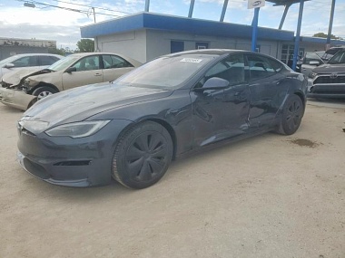 TESLA MODEL S 2024