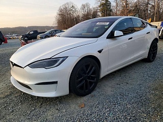 Tesla Model S 2022