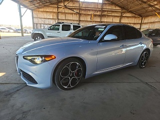 ALFA ROMEO GIULIA SUPER 2022