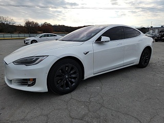 Tesla Model S 2019