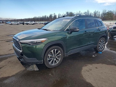 TOYOTA COROLLA CROSS XLE 2025