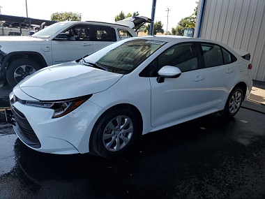 TOYOTA COROLLA LE 2025