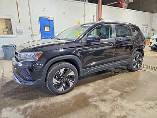 VOLKSWAGEN TAOS SE 2024