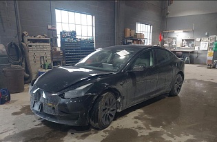 2022 Tesla Model 3, Long Range Dual Motor All-Wheel Drive