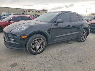 PORSCHE MACAN 2021