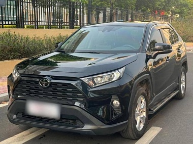 TOYOTA RAV4 2021