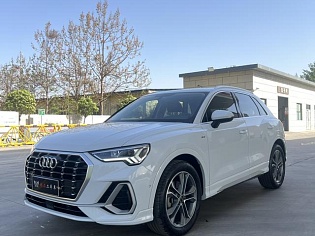 AUDI Q3 40 2021