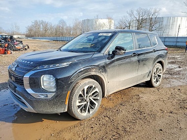 MITSUBISHI OUTLANDER SE 2024