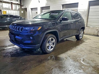 JEEP COMPASS LATITUDE 2023