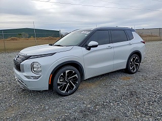 MITSUBISHI OUTLANDER SEL 2023