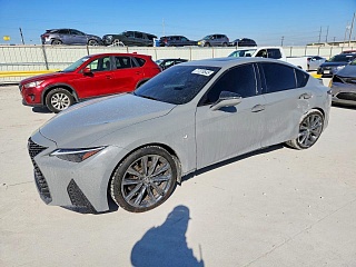 LEXUS IS 2024