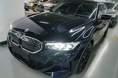 BMW i3 eDrive40L Night Set 2025