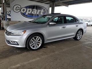 VOLKSWAGEN PASSAT SEL PREMIUM 2017