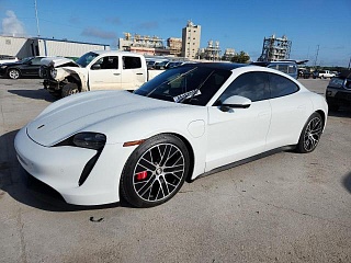 PORSCHE TAYCAN 4S 2021