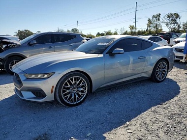 FORD MUSTANG 2024