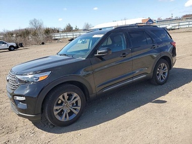 FORD EXPLORER XLT 2022