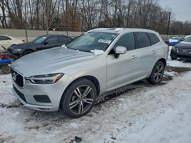 VOLVO XC60 T5 MOMENTUM 2021