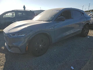 FORD MUSTANG MACH-E CALIFORNIA ROUTE 1 2022