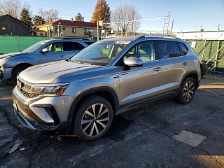 VOLKSWAGEN TAOS SE 2023