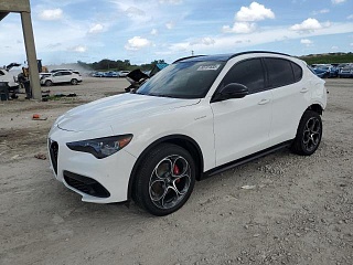 ALFA ROMEO STELVIO TI 2023