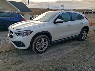 MERCEDES-BENZ GLA 250 4MATIC 2022