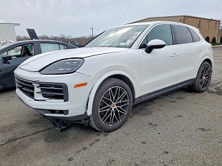 PORSCHE CAYENNE 2024