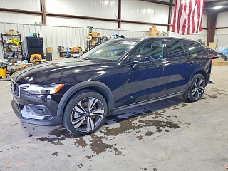 VOLVO V60 CROSS COUNTRY PLUS 2024