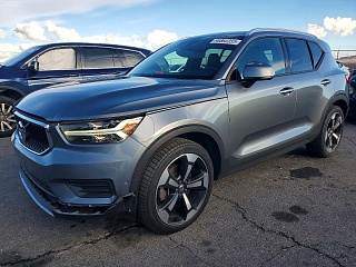 VOLVO XC40 T5 MOMENTUM 2019